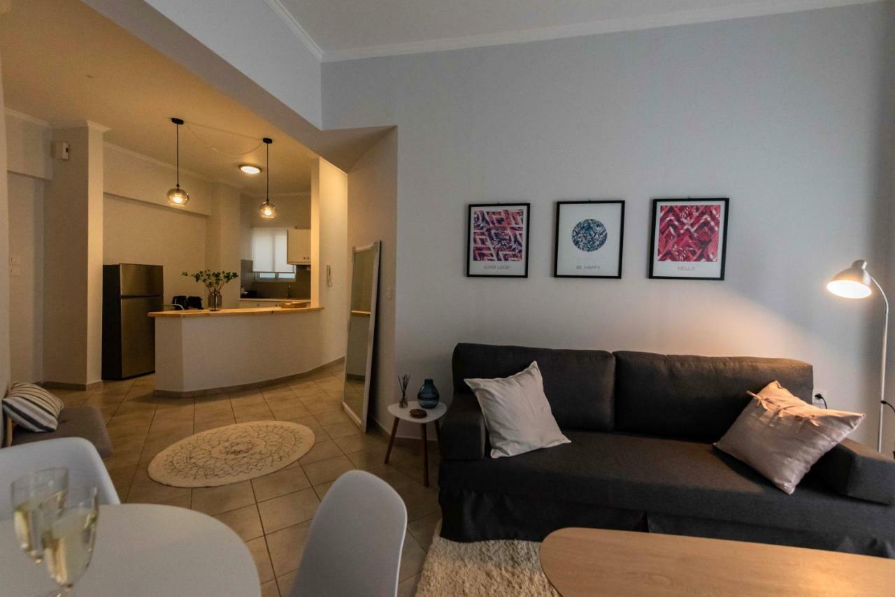 Avra Apartment Kalamáta Eksteriør bilde